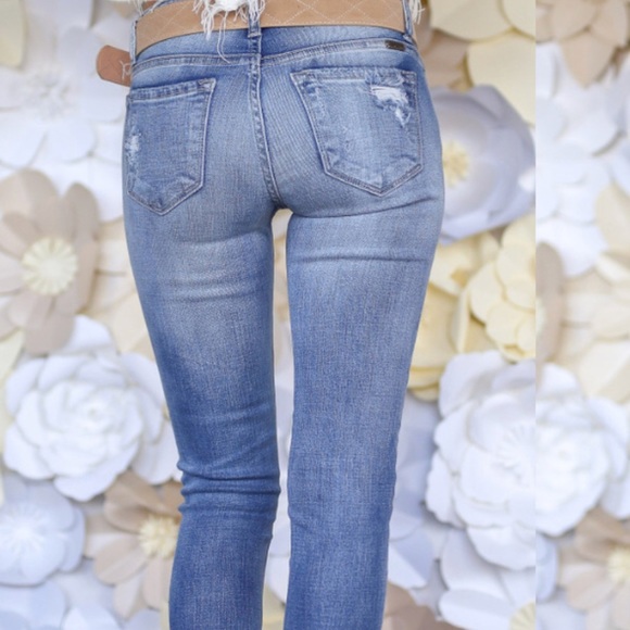 ★Sale★ Kan-Can Distressed Skinny Jean - Picture 4 of 5